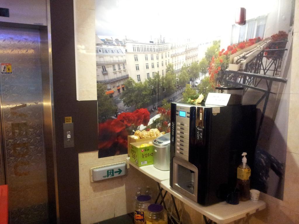 Vedu Hotel Herb Инчон Екстериор снимка